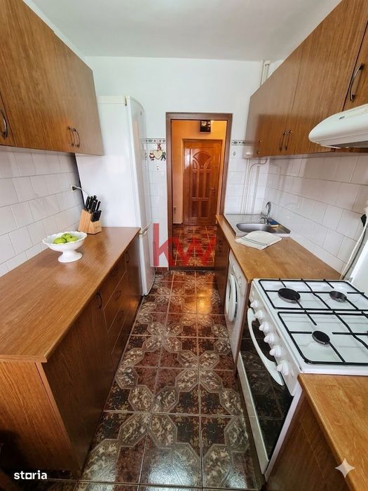 Apartament cu 2 camere semidecomandat renovat, in Tatarasi, cu 2 camer