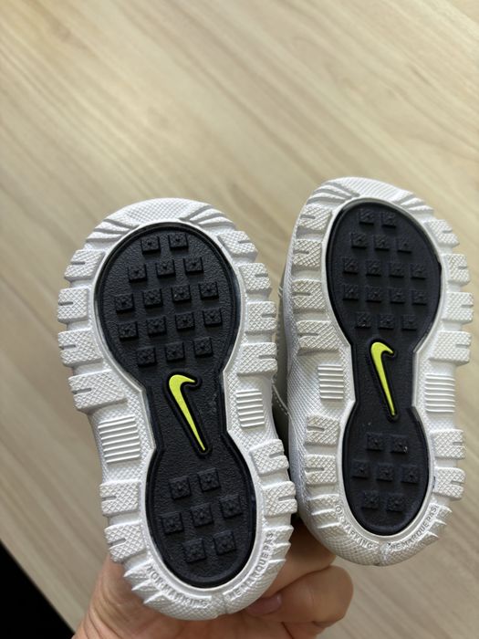 Бебшки маратонки Nike