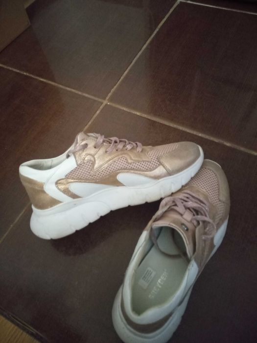 Adidași damă, talpă înaltă, Mărimea 38