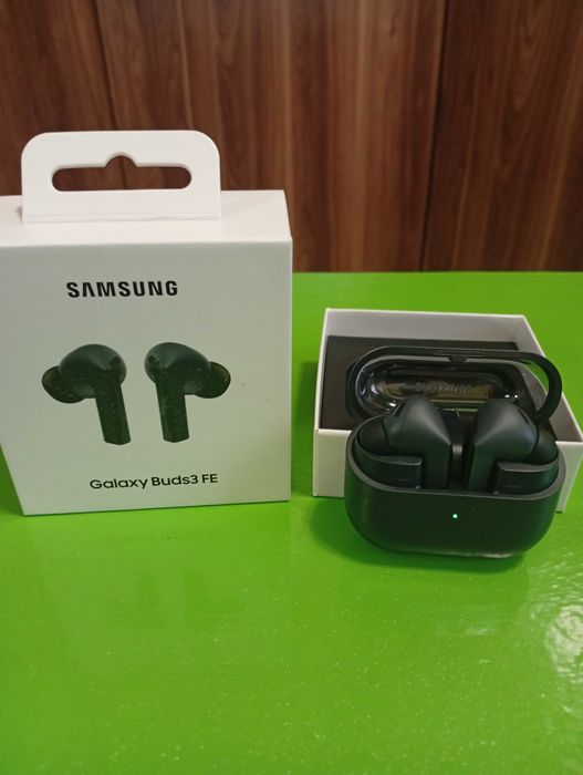 Наушники Самсунг