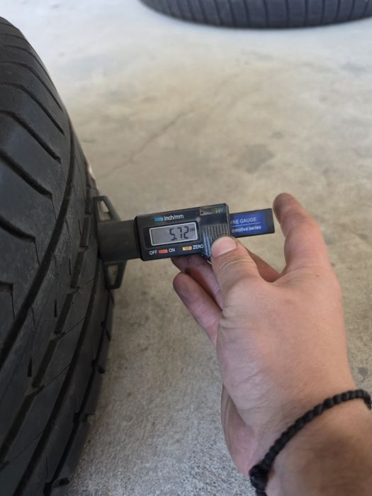 4 Броя 195/55/16 Goodyear 2x6,2mm  2x5,7mm