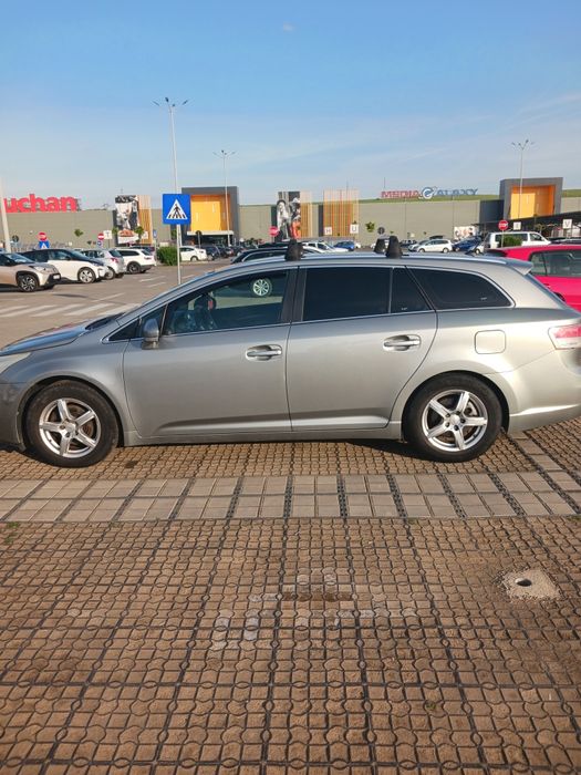 De vanzare Toyota Avensis,an fabr.2011,km241300,primu proprietar.