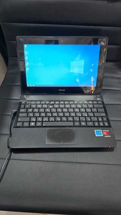 Лаптоп ASUS X102B Тъч скрийн