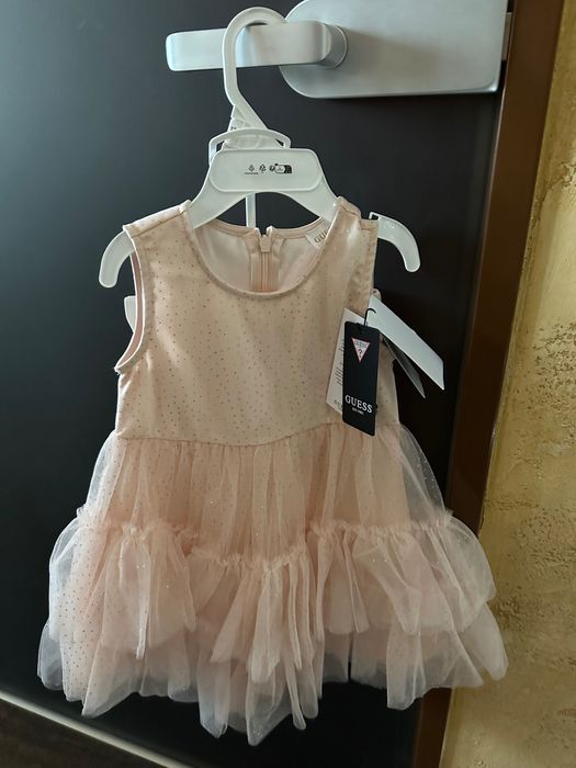 Чисто нова рокля Guess за децс