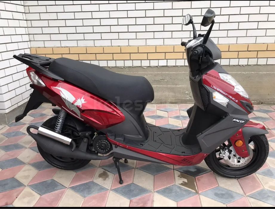 Скутер Racer 150