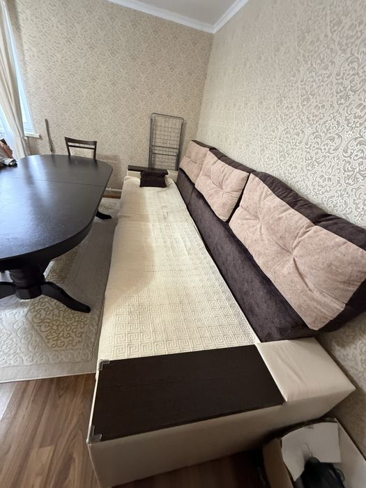 Продам диван большой раскладной