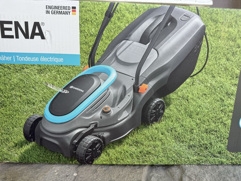 Косачка Gardena Power max 32/1200 g2