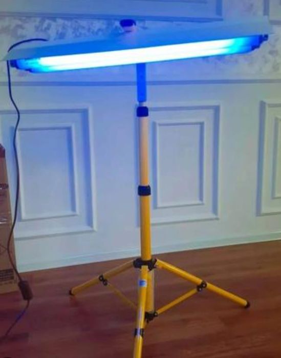Лампа от желтушки. Фотолампа. Билитест.