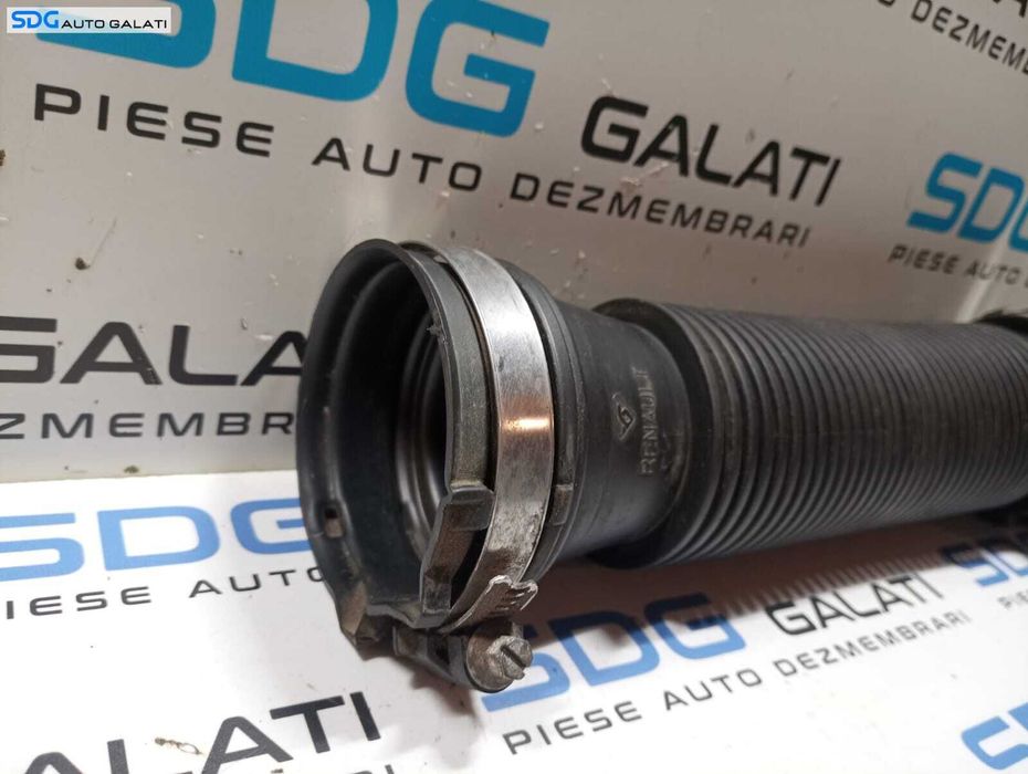 Conducta Furtun Tub Tubulatura Admisie Aer Turbo Turbina Turbosuflanta Renault Megane 3 1.5 DCI 2008 - 2015 Cod 8200721179 8200721179-C [M4418]