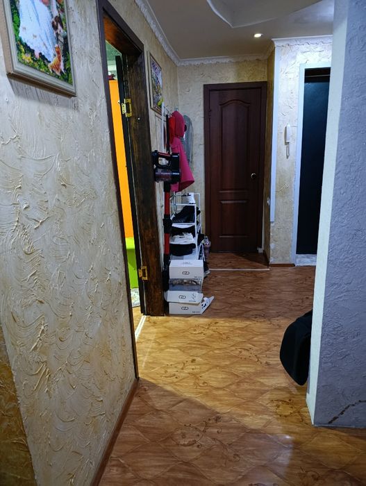 Продам квартиру на микрарайоне