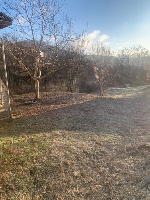 Vand casa si teren Varai