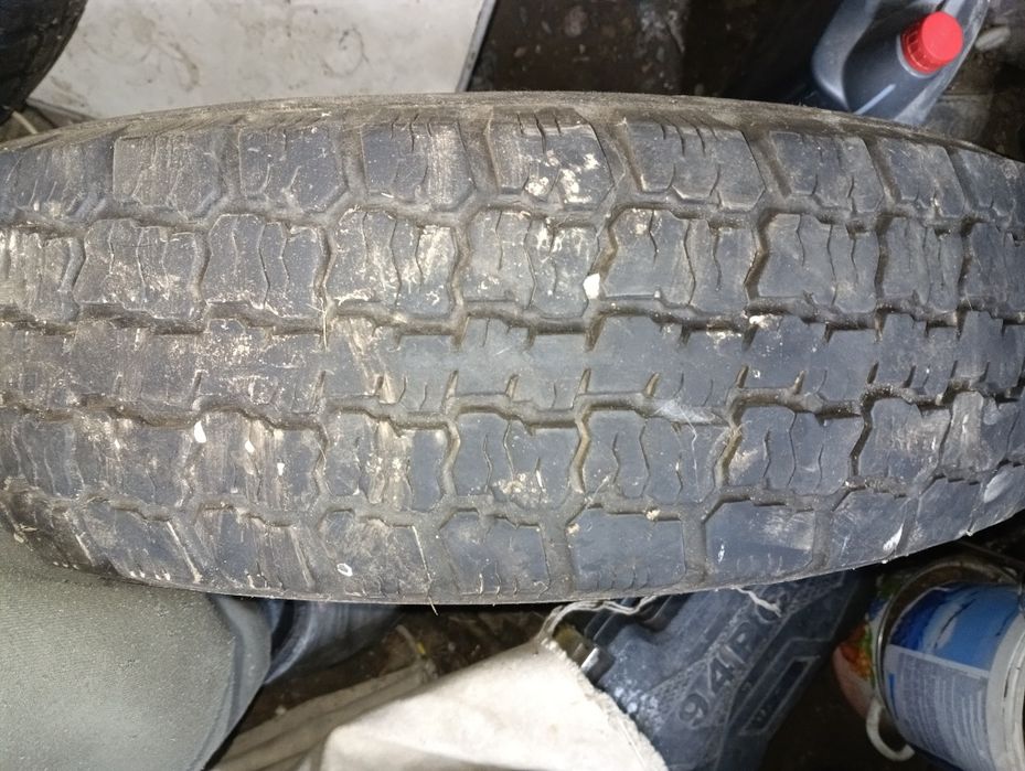 Продам диски с резиной на Газель