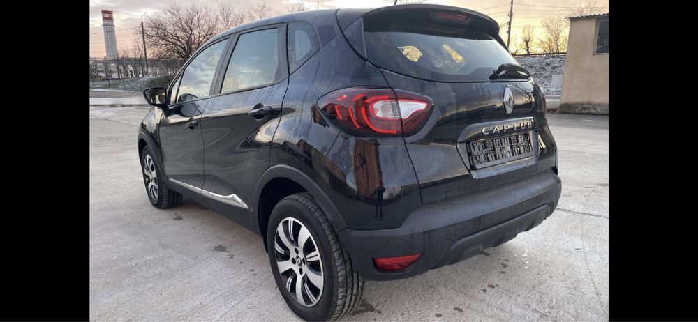 Renault Captur EDC An 2018 DCi 1500 cm 90 cp E 6 Navi
