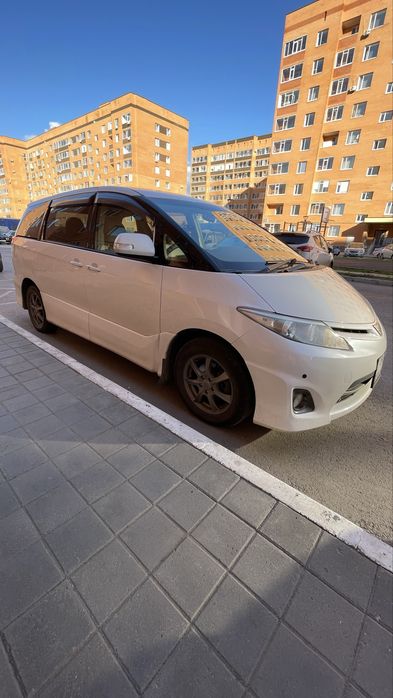 TOYOTA ESTIMA 2010 чистый казах