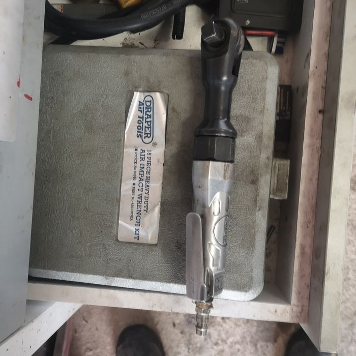 Clichet pneumatic cu impact 1/2  Draper