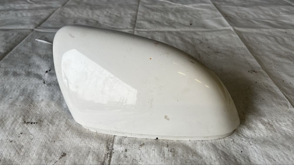 Капак на ляво огледало VW Golf 6 (2008-2013)