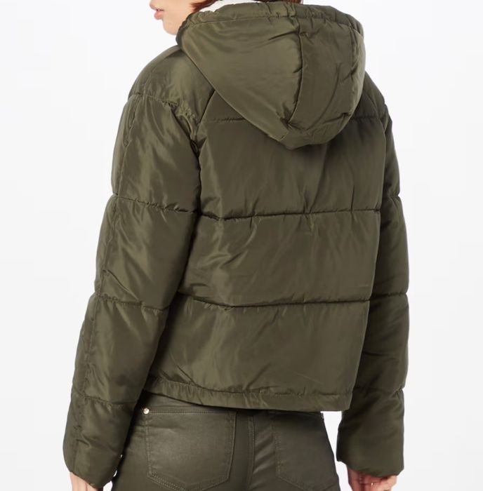 Дамско зимно пухено яке