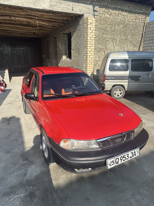 Nexia 1998 srochna sotiladi 28 milion azgina kelishiladi