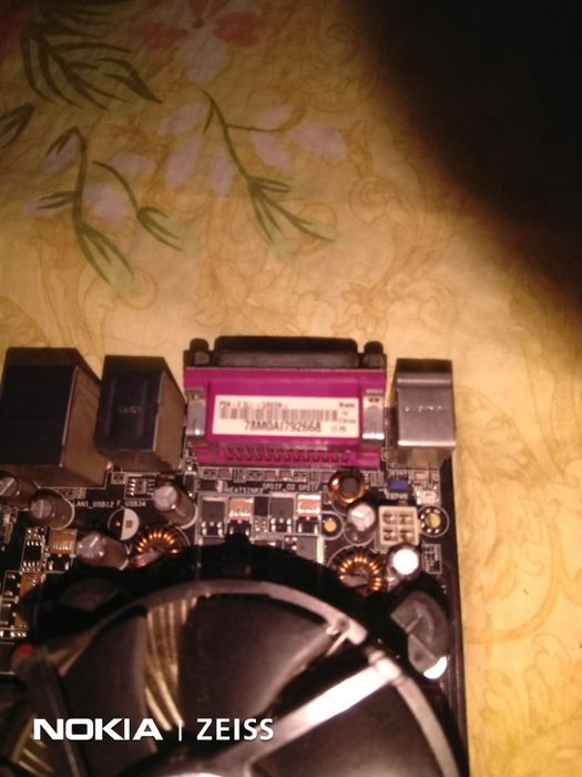 Placă de bază  de vanzare