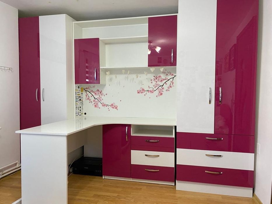 Mobila dormitor fete