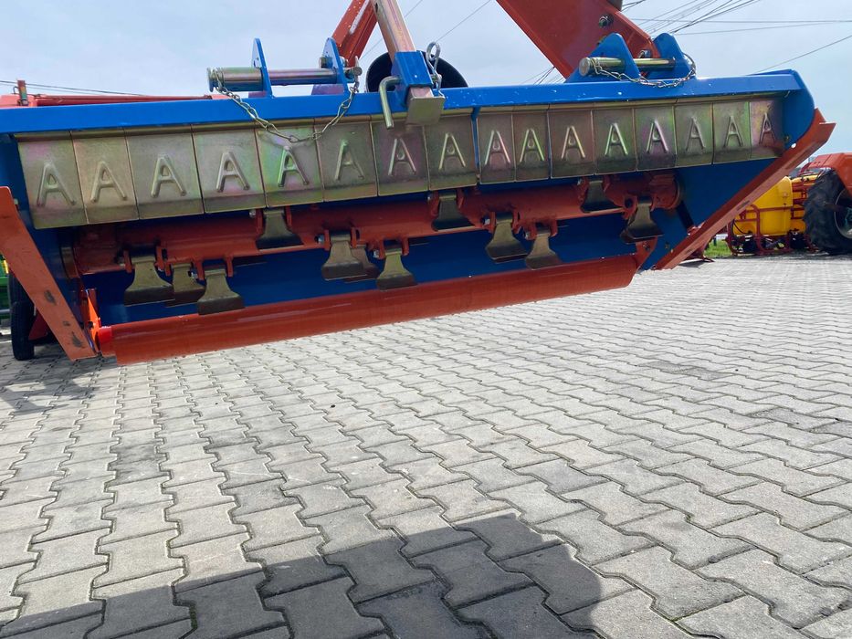 Tocator resturi vegetale STARK KS 125