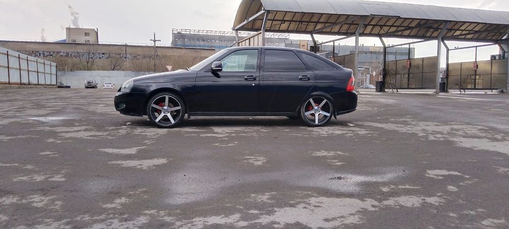Продам Приору 2014 год