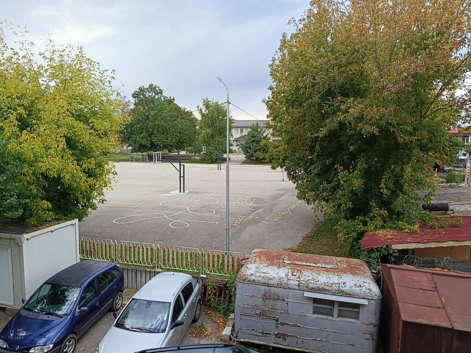Продава се двустаен апартамент