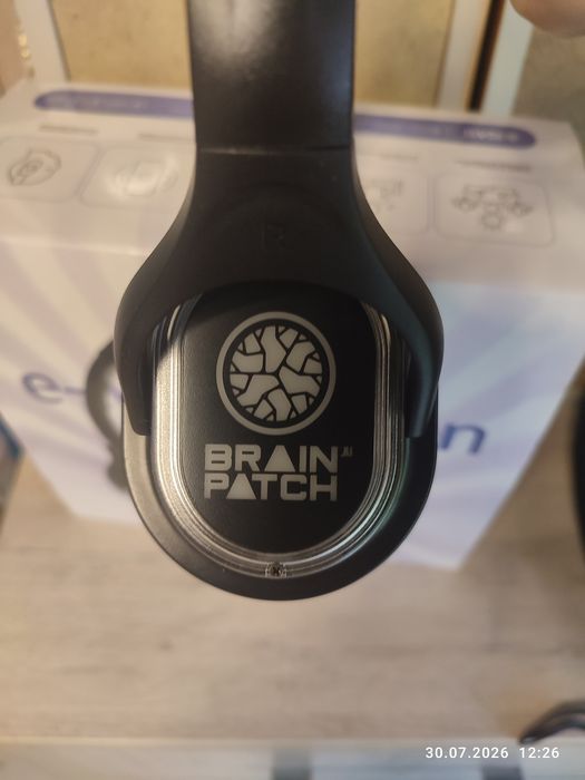 Наушники нейрогарнитура e-Meditation от стартапа BrainPatch,