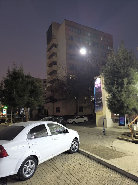 Продаю 1 ком. Бывшее общежитие Сергели 3  Студия  22м²  2/9 не торец