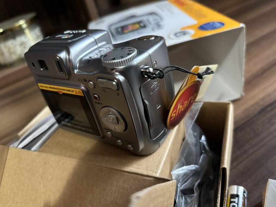 Фотоапарат Kodak Z700 нов