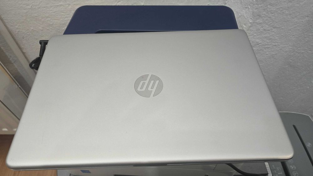 Laptop HP 15s-eq0050nq