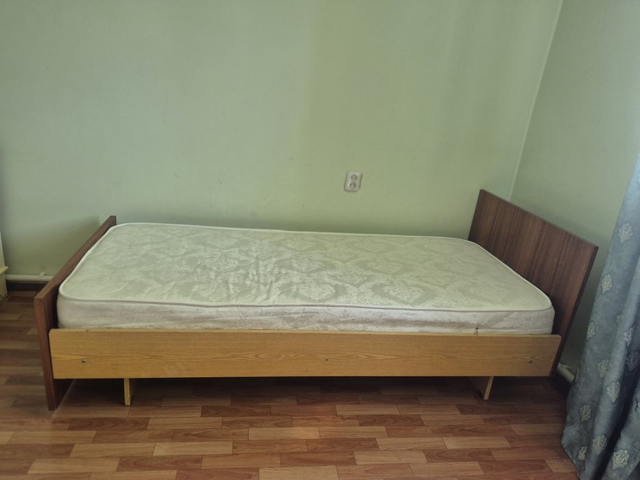 Продам кровать в хорошем состоянии