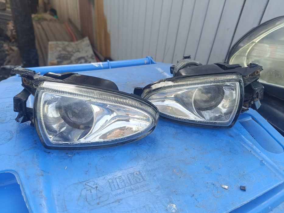 Proiectoare ceata Ford focus și Jaguar stype