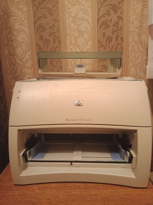 Продам ксерокс Тошиба,  принтер НР