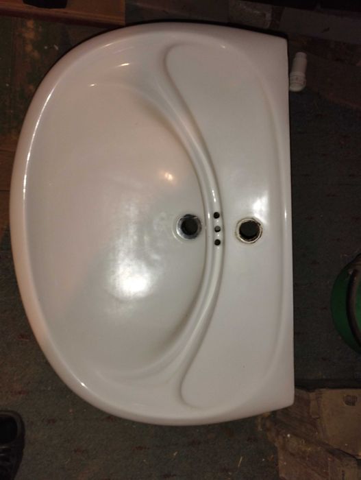 Мивка за баня бяла