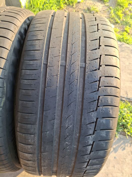 2 Anvelope de vara   245 40 18 Continental