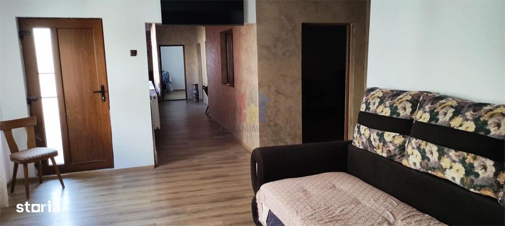 Casa Pretabila 2 familii, teren 1046 mp, toate utilitatile, Cazasu