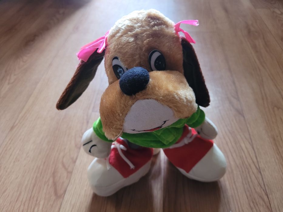 Плюшевая собачка (25см)