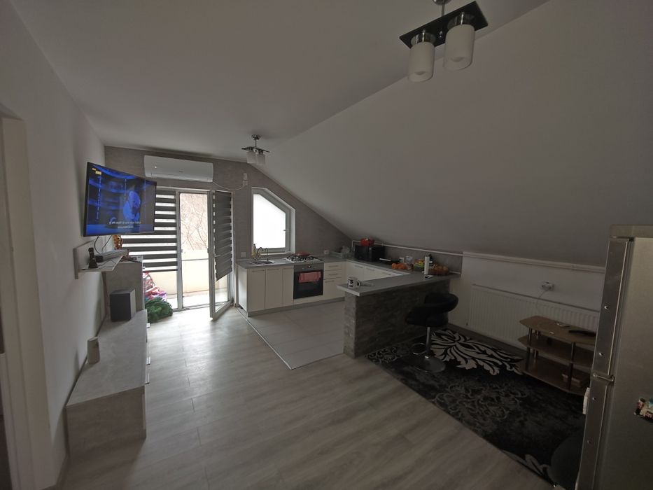 Apartament 2 camere, Floresti