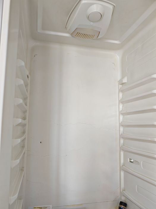 Combina frigorifica beko, defecta, nu răcește