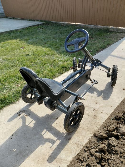 Cart cu pedale dinocars