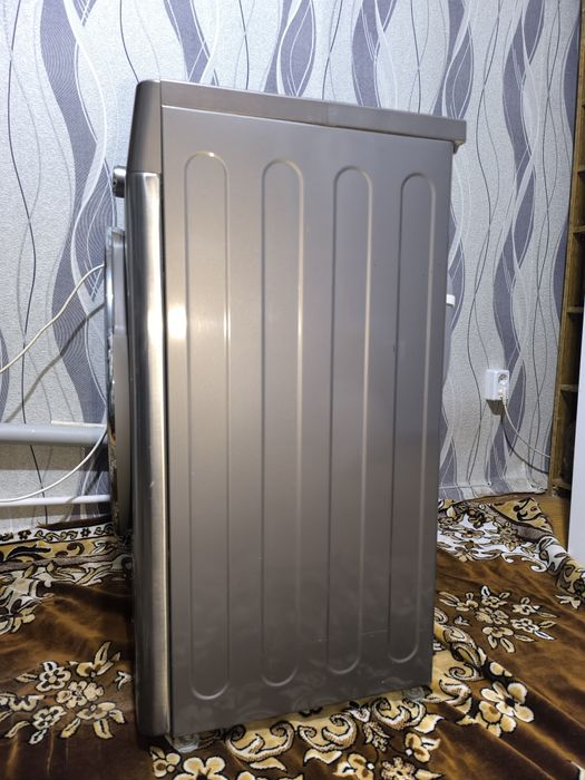 Стиральная машина, автомат. LG DD