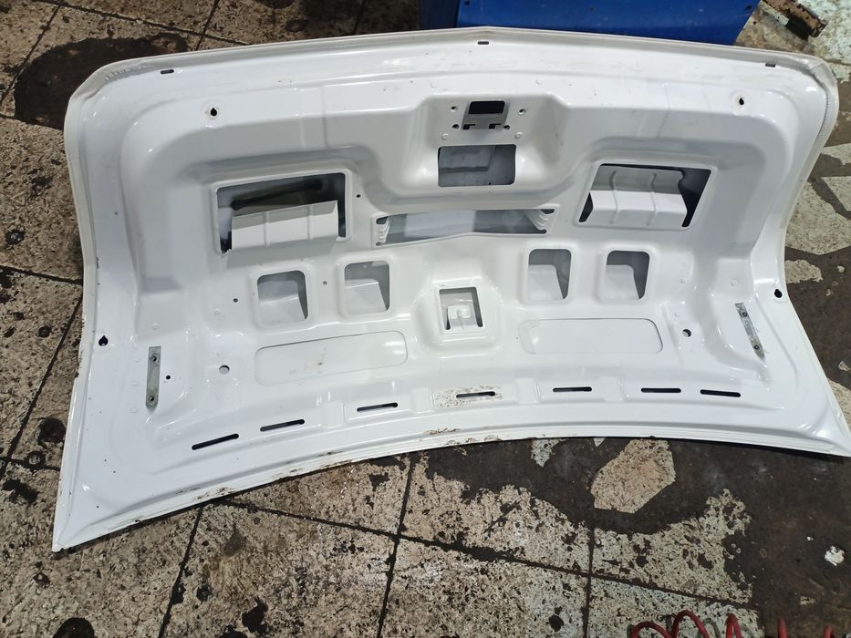 Крышка багажника кобальт