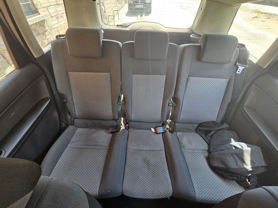 Продавам Ford Focus C-Max 1.6 TDCi, 2006 г.цял за части