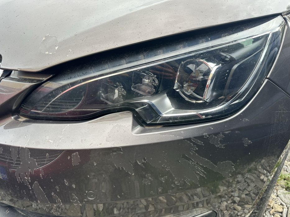 Fata completa Peugeot 308 2016 capota bara far full led aripa trager