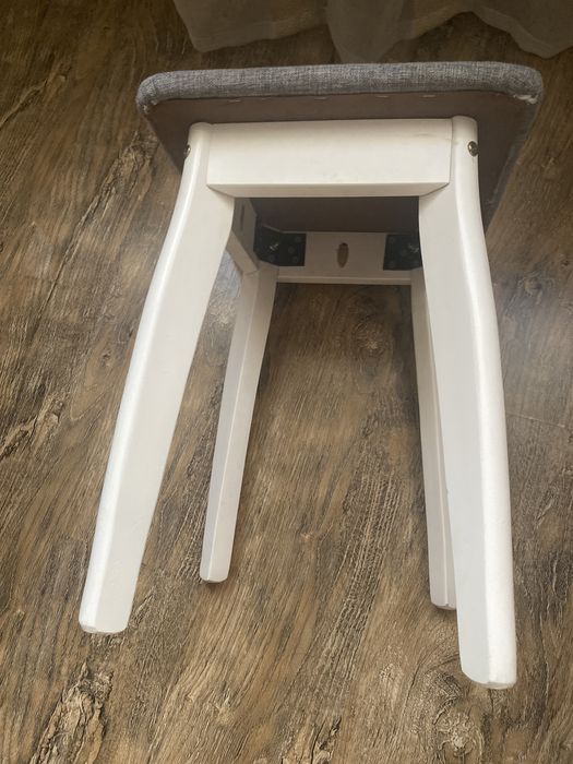 Кухонная табуретка