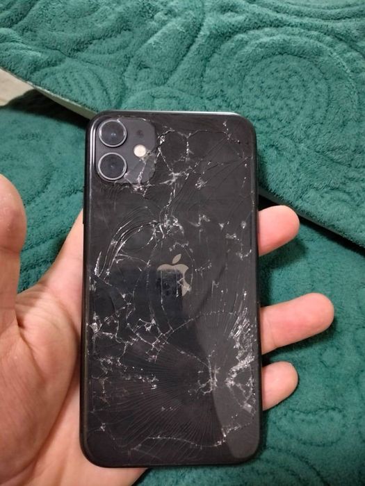 обмен айфон 11 64гб