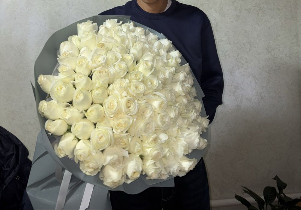 Букеты цветов свежие