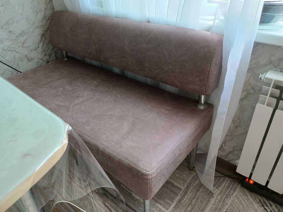 Продам стул со стульями