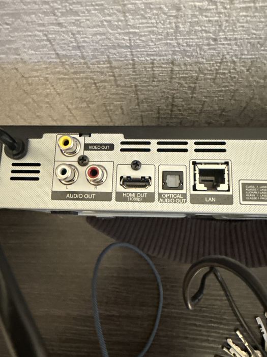 DVD Player  Blu-ray Disc TM